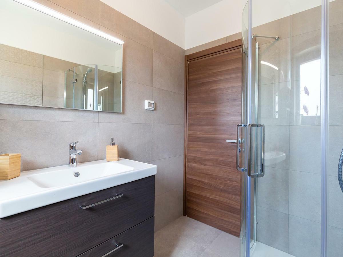 Apartments Gioia Πόρετς Εξωτερικό φωτογραφία