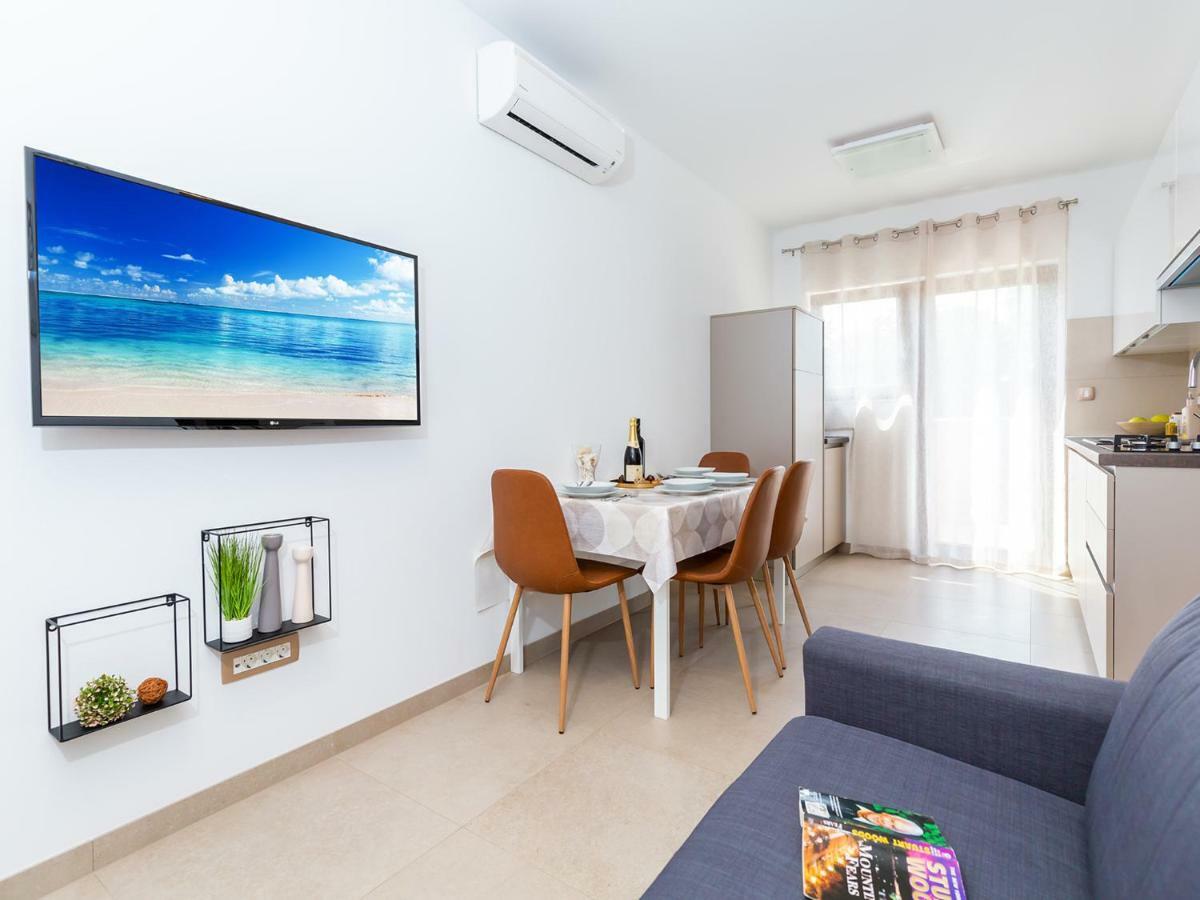 Apartments Gioia Πόρετς Εξωτερικό φωτογραφία