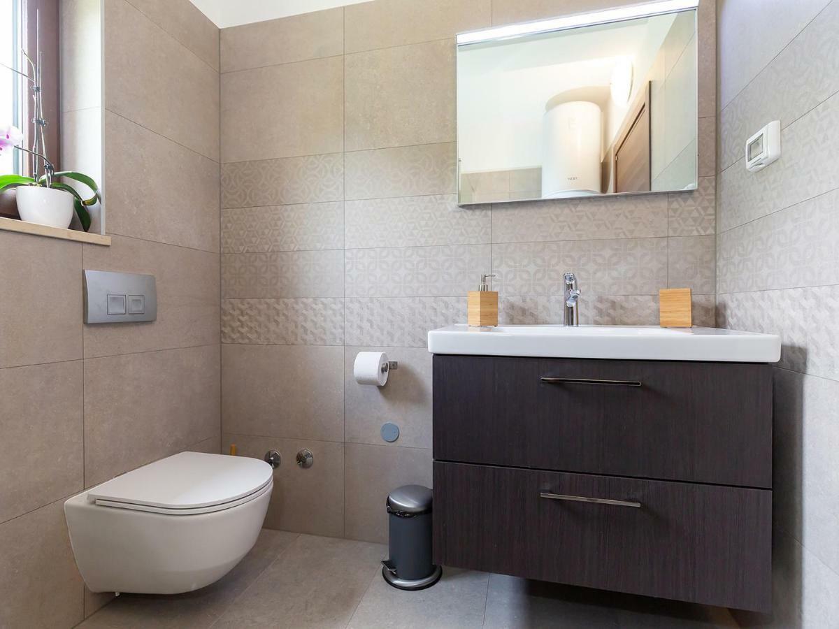 Apartments Gioia Πόρετς Εξωτερικό φωτογραφία
