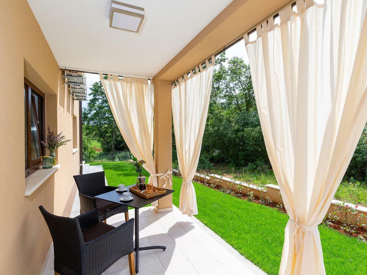 Apartments Gioia Πόρετς Εξωτερικό φωτογραφία
