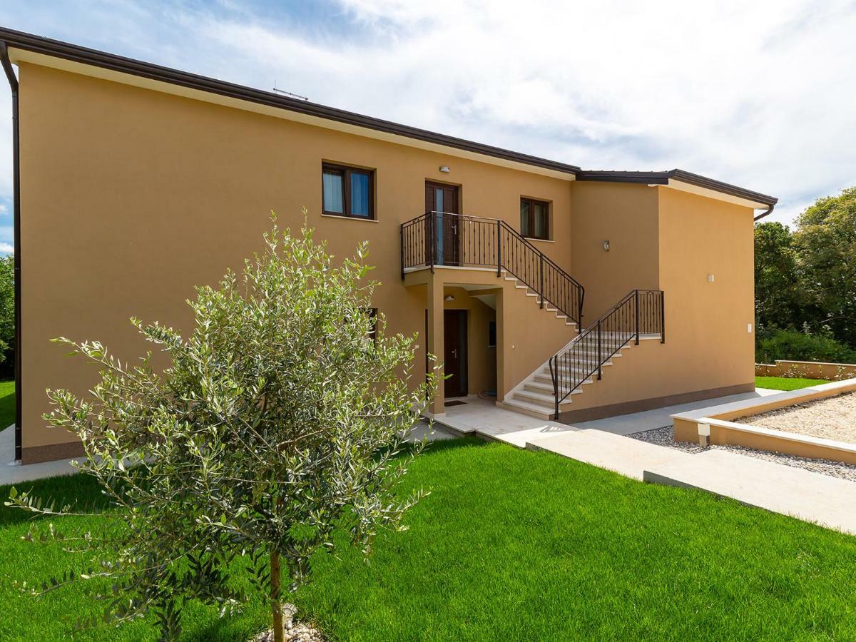 Apartments Gioia Πόρετς Εξωτερικό φωτογραφία